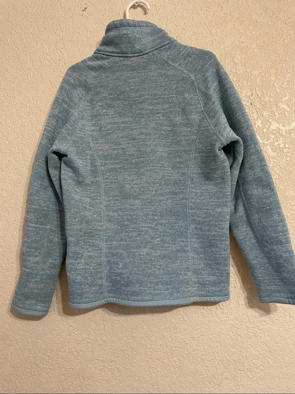 Patagonia (Child) Size 7-8 Fleece jacket/Sweater